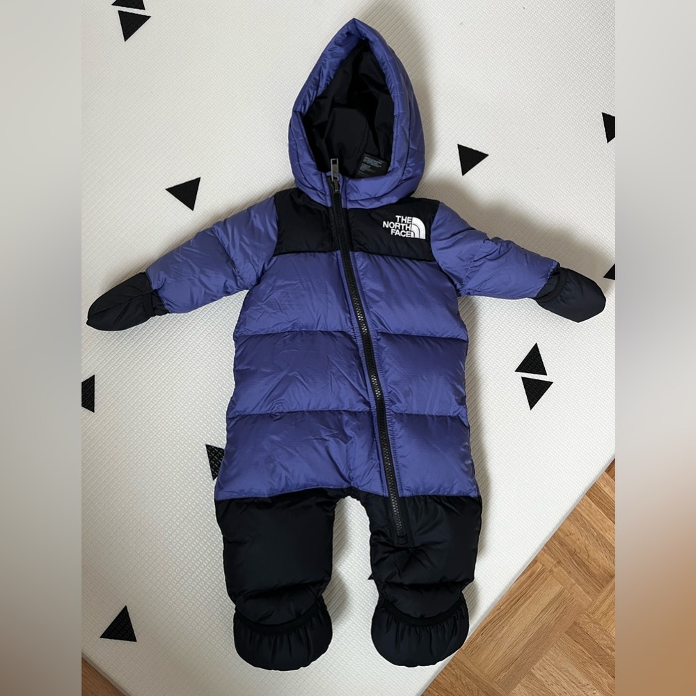 The North Face 1996 Retro Nuptse One-Piece snowsuit - Baby 3-6 months